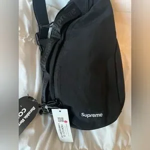 Supreme | Bags | Supreme Sling Bag Fw2 | Poshmark